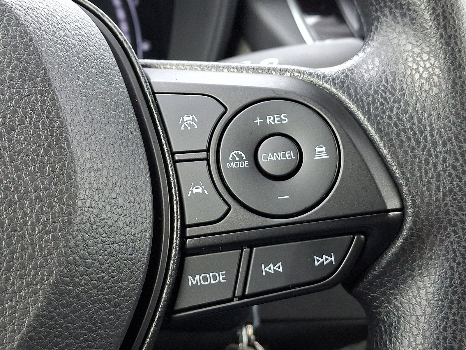 Used 2026 Toyota Corolla LE FWD image 21