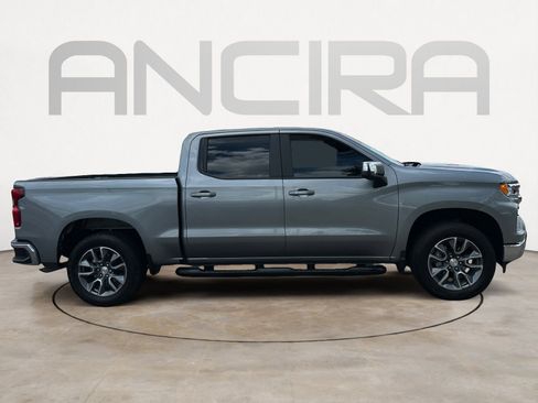 Used 2025 Chevrolet Silverado 1500 LT w/ Texas Edition Plus AWD/4WD image 11