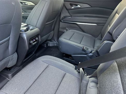 New 2026 Chevrolet Traverse LT FWD image 15