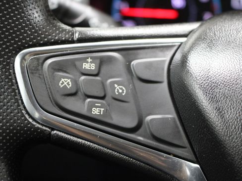 Used 2020 Chevrolet Malibu LT FWD image 12