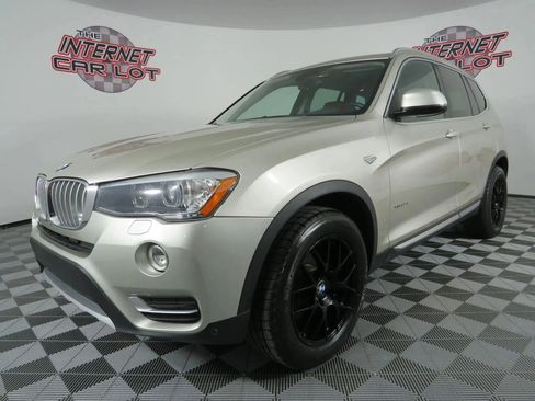 Used 2017 BMW X3 xDrive35i AWD/4WD image 3