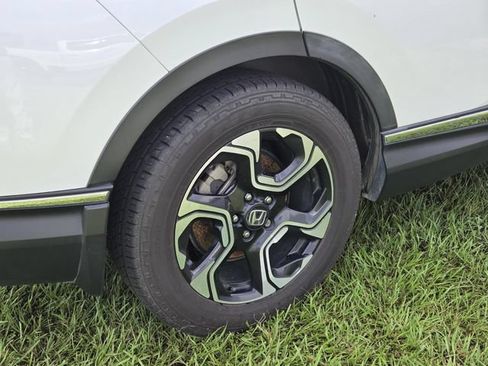 Used 2019 Honda CR-V Touring image 7