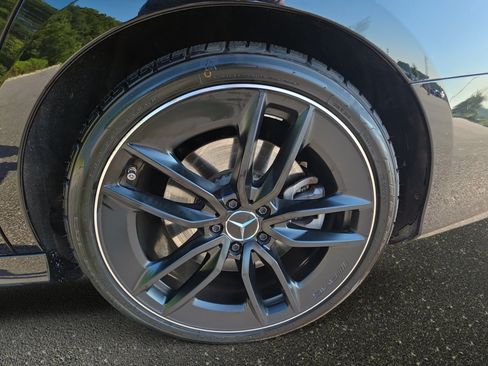 Used 2023 Mercedes-Benz E 53 AMG 4MATIC Sedan image 34