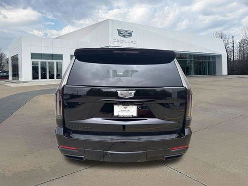 New 2026 Cadillac Escalade Platinum Sport w/ LPO, ONYX Package image 4
