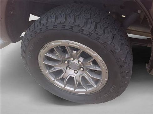 Used 2022 Ford F150 Lariat w/ Equipment Group 502A High AWD/4WD image 21
