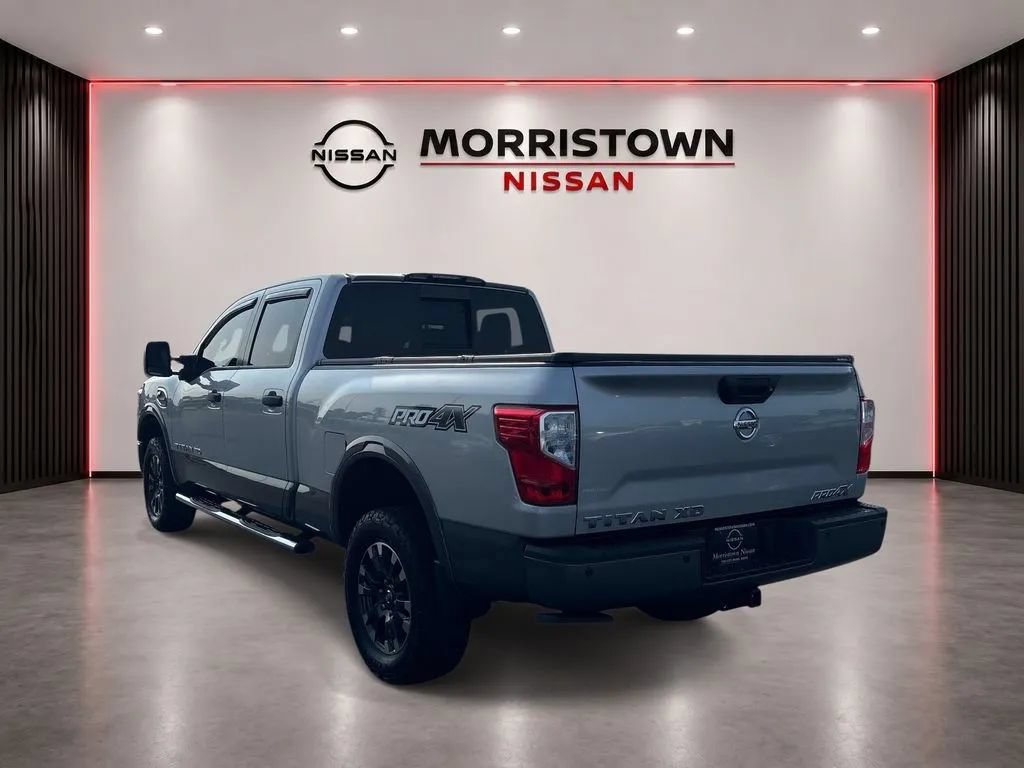 Used 2019 Nissan Titan PRO-4X w/ Pro-4x Convenience Package AWD/4WD image 5