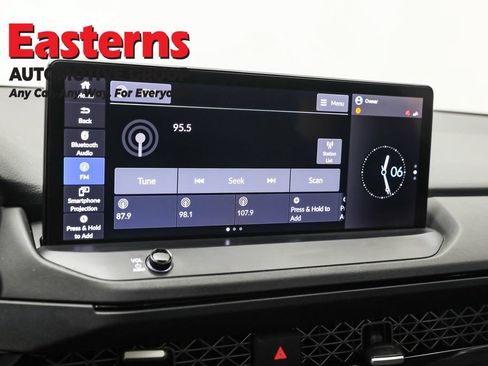 Used 2024 Honda Accord EX-L image 18