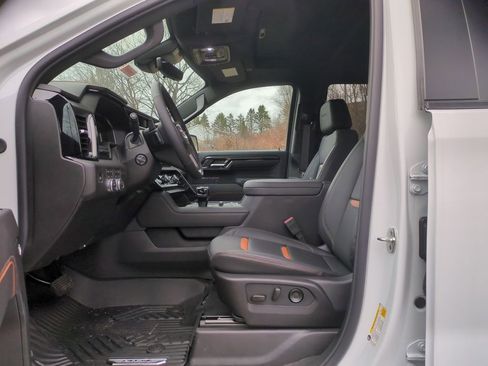 New 2026 GMC Sierra 1500 AT4 w/ AT4 Premium Package image 12