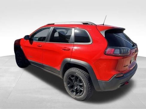 Used 2021 Jeep Cherokee Trailhawk image 13