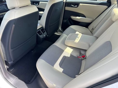 Used 2021 Honda Clarity Plug-In Hybrid image 19