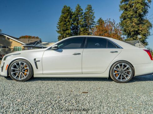 Used 2018 Cadillac CTS V w/ Luxury Package image 3