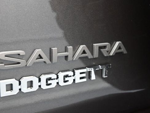 New 2025 Jeep Wrangler Sahara w/ Technology Group image 29