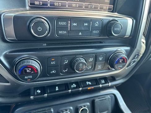 Used 2015 Chevrolet Silverado 2500 LTZ AWD/4WD image 21