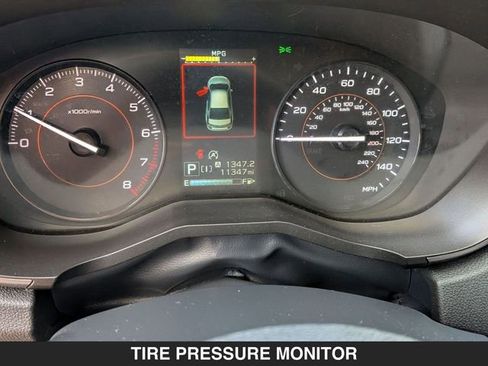 Used 2023 Subaru Crosstrek 2.0i Premium image 21