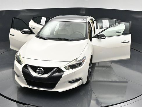Used 2017 Nissan Maxima 3.5 SL FWD image 36