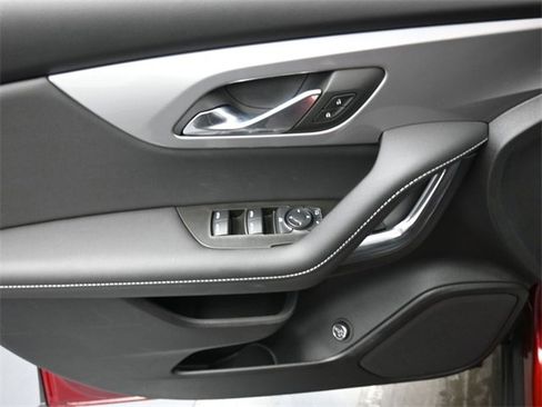 Used 2024 Chevrolet Blazer LT w/ LPO, Black Grille Bar Package image 13