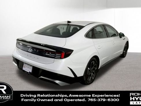 Used 2024 Hyundai Sonata SEL image 9