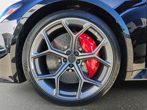 New 2026 Audi RS 6 performance image 33