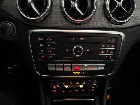 Certified 2018 Mercedes-Benz GLA 250 image 35
