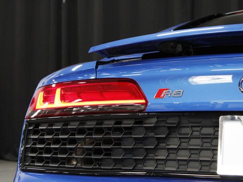 Used 2023 Audi R8 V10 performance RWD image 18