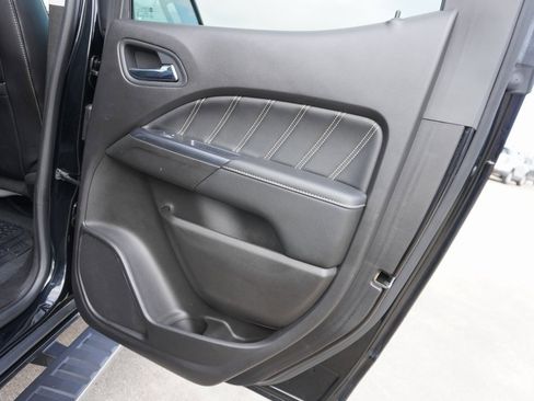 Used 2021 GMC Canyon Denali image 22