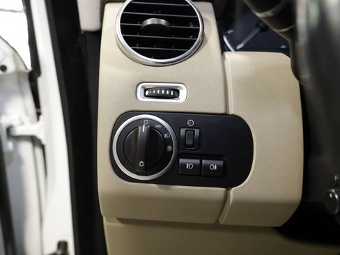 Used 2014 Land Rover LR4 HSE LUX AWD/4WD image 26