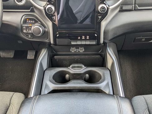 Used 2025 RAM 1500 Big Horn AWD/4WD image 16