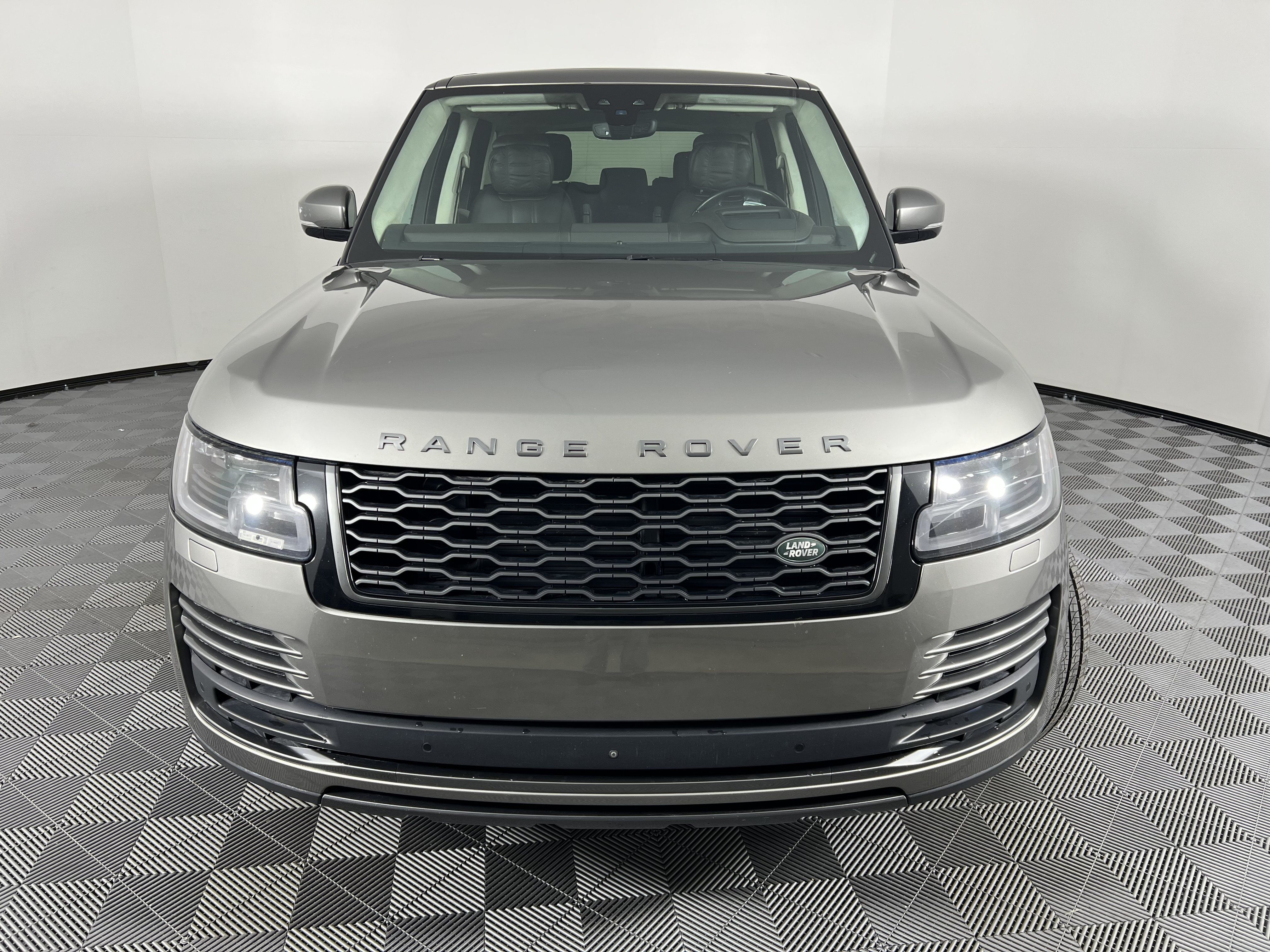 Used 2018 Land Rover Range Rover Autobiography AWD/4WD image 5