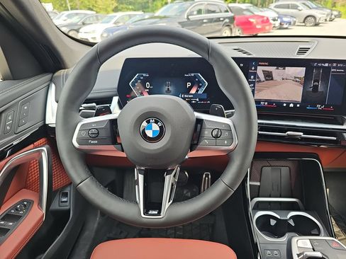 Used 2026 BMW X1 xDrive28i w/ M Sport Package AWD/4WD image 13