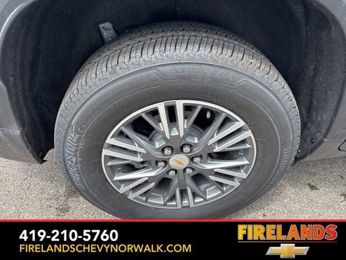 New 2025 Chevrolet Traverse LT w/ Enhanced Driving Package image 12