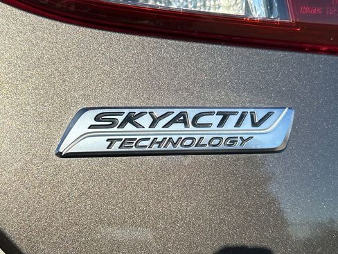 Used 2014 MAZDA MAZDA3 i Touring w/ Moonroof Package 1 image 25