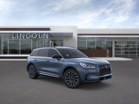 New 2026 Lincoln Corsair Reserve w/ Rear Removable Package Tray FWD image 7