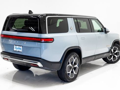Used 2023 Rivian R1S Launch Edition Quad AWD/4WD image 32