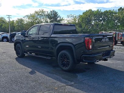 New 2026 GMC Sierra 1500 Elevation w/ LPO, Elevation Black Package