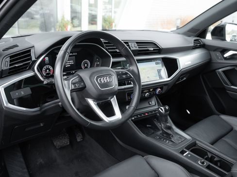 Used 2020 Audi Q3 2.0T Prestige w/ Prestige Package image 8