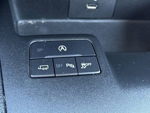 Used 2019 Ford Ranger XLT image 32