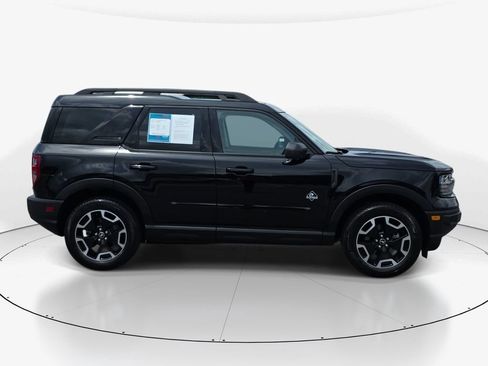 Used 2023 Ford Bronco Sport Outer Banks w/ Tech Package AWD/4WD image 5