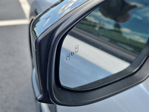 New 2026 Toyota Prius XLE image 6