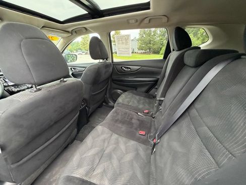 Used 2016 Nissan Rogue SV w/ SV Premium Package AWD/4WD image 25