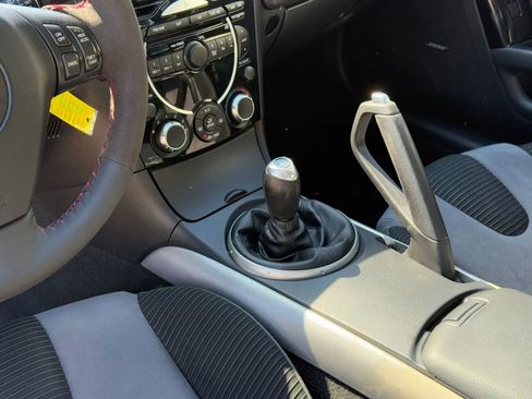 Used 2006 MAZDA RX-8 w/ Touring Pkg RWD image 15
