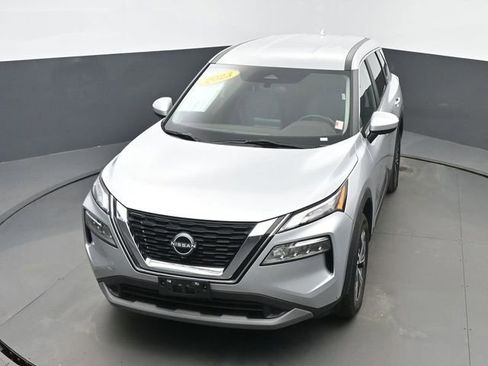 Used 2023 Nissan Rogue SV image 38