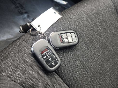 Certified 2023 Honda Accord EX image 17