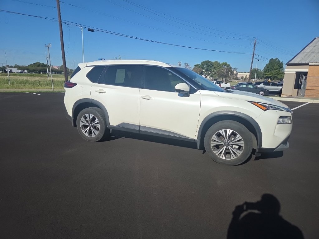 Used 2021 Nissan Rogue SV w/ Premium Package FWD image 10