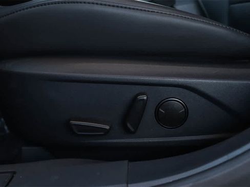 Used 2025 Ford Mustang Mach-E Premium image 20