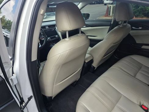 Used 2019 Honda Insight EX image 19