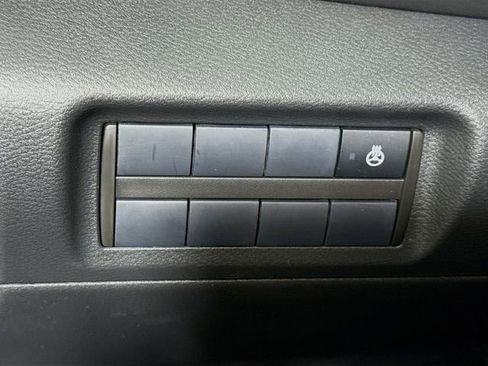 Certified 2024 Nissan Kicks SR w/ SR Premium Package image 12