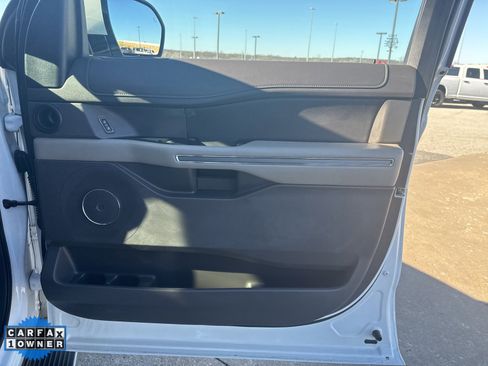 Used 2021 Ford Expedition XLT image 26