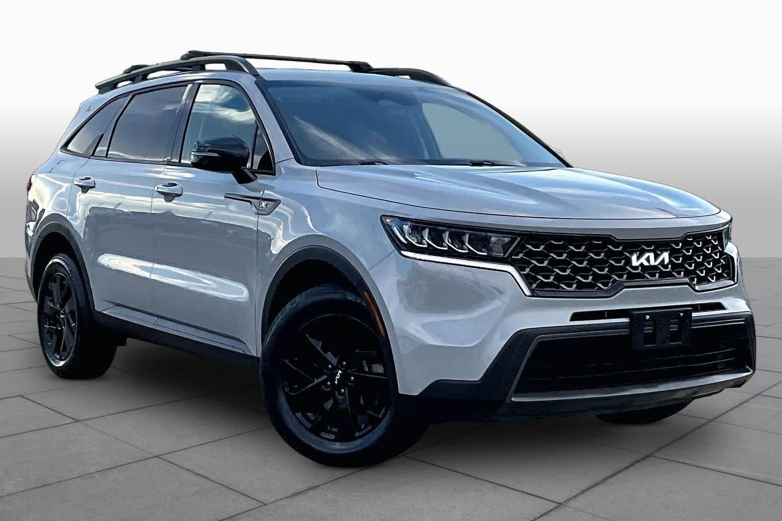 Used 2022 Kia Sorento S AWD/4WD image 3