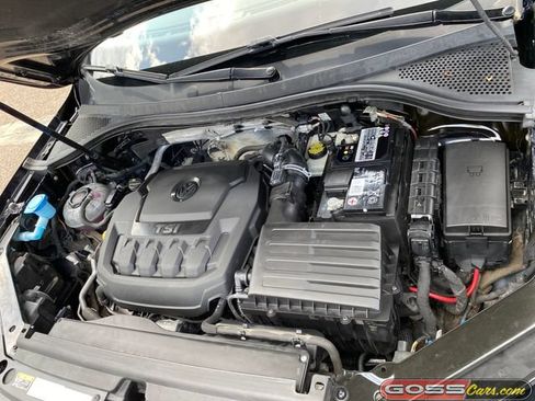 Used 2021 Volkswagen Tiguan SE AWD/4WD image 26