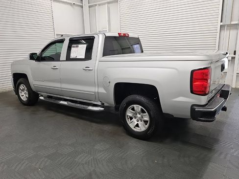 Used 2018 Chevrolet Silverado 1500 LT w/ All Star Edition RWD image 6
